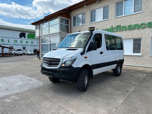 Mercedes-Benz SPRINTER 313 CDI 4x4 bus manual vin 895