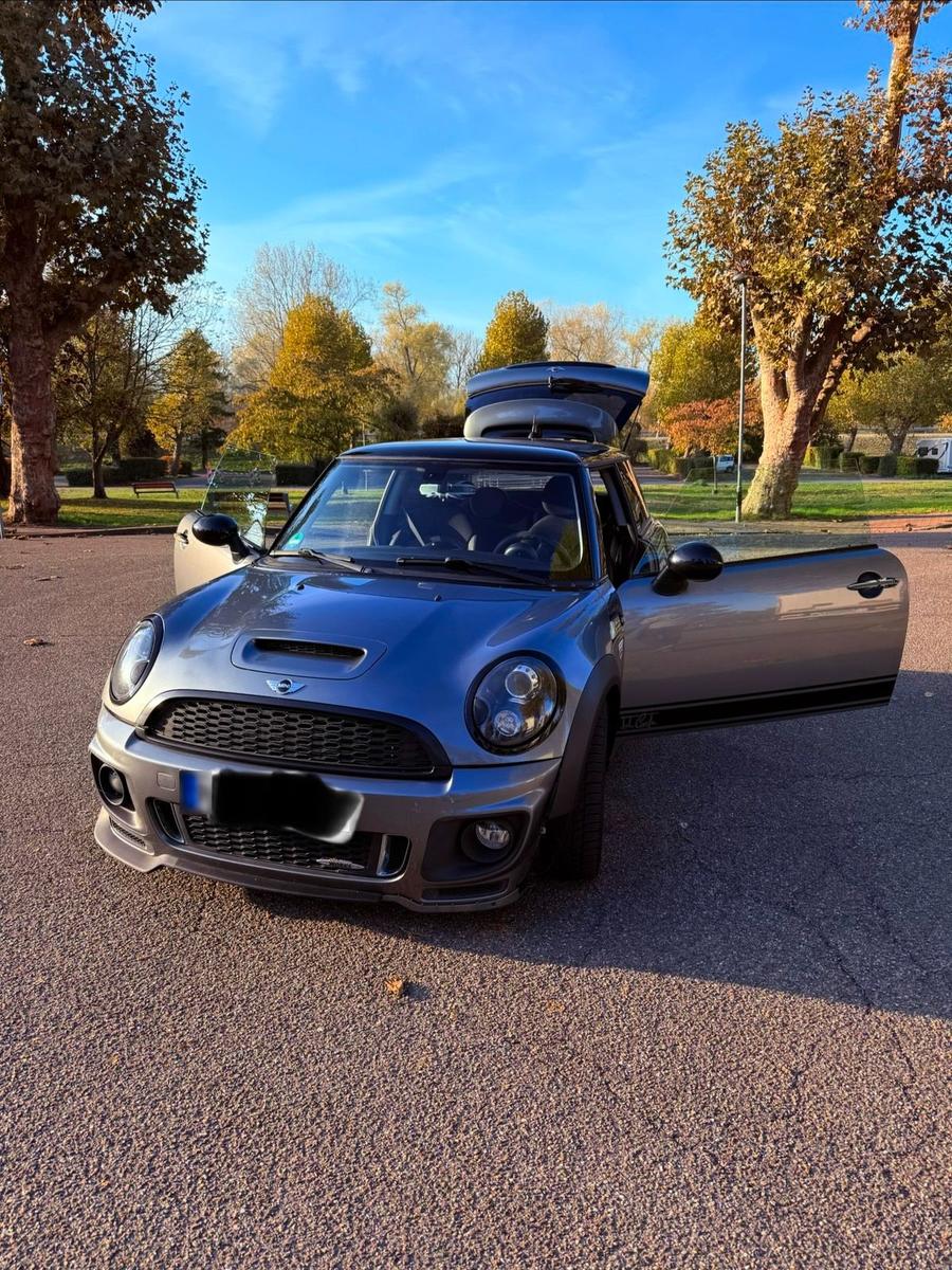 MINI Cooper S