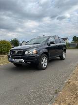 Volvo XC90 D4 Geartronic Momentum Momentum - Volvo XC90 aus 2013: Geländewagen