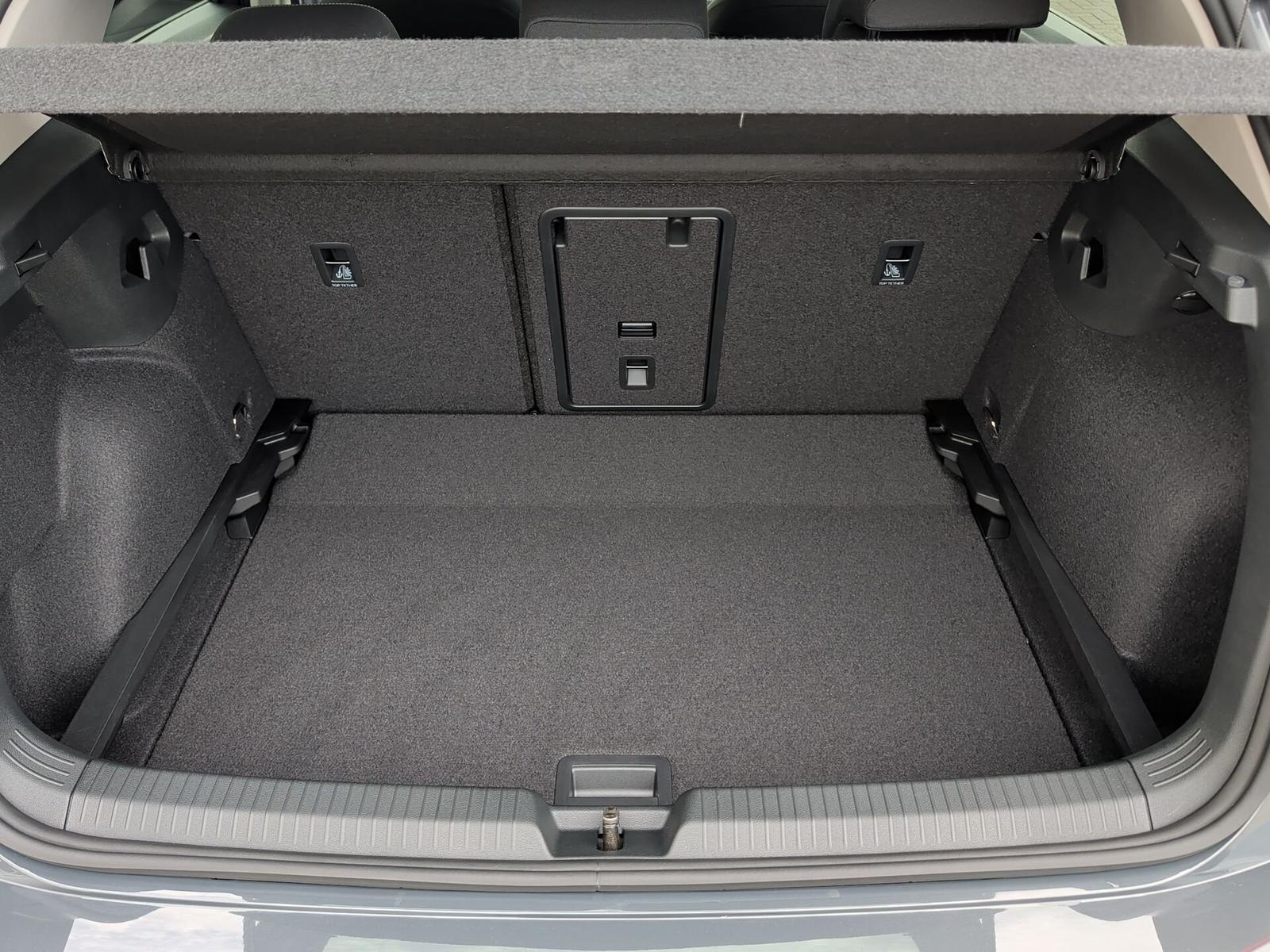 Volkswagen Golf VIII eTSI DSG Life ACC+Kamera+ParkAss+Keyle, миниатюра 29