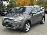 Ford Kuga Titanium 2.0 4x4 AHK Pano Xenon SHZ Klima - Ford Kuga aus 2012: Titanium
