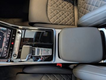 Audi Q7 50 TDI quattro S line