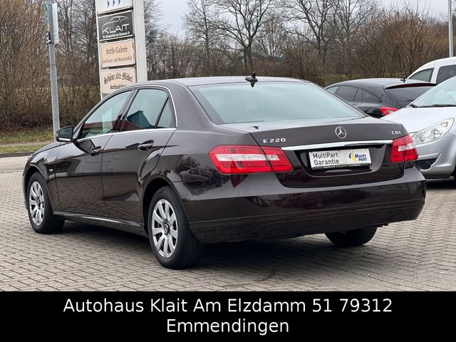 Fahrzeugabbildung Mercedes-Benz E 220 E -Klasse Lim. E 220 CDI BlueEfficiency