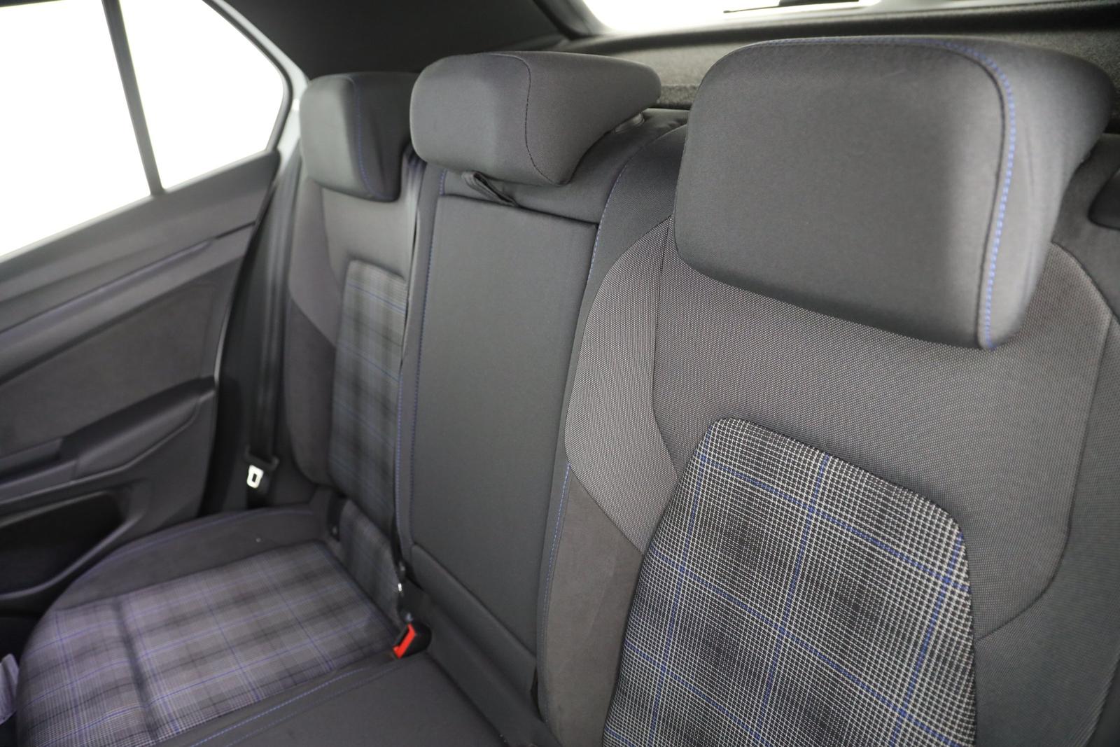 Volkswagen Golf VIII GTE 1.5 TSI DSG eHybrid NAVI AHK, миниатюра 13