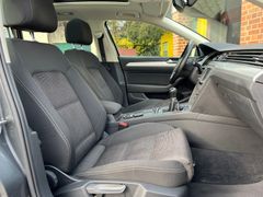 Passat Variant Sitzh. Navi AHK Panorama