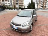 Toyota Yaris 1.4 D-4D 3p Sol - Toyota Yaris Sol mit Diesel-Antrieb