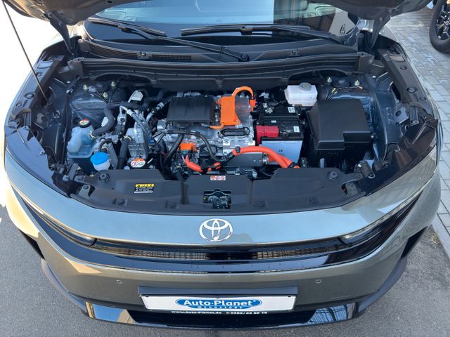 Toyota Urban Cruiser 61 kWh Teamplayer *CAM*LHZ*SHZ*