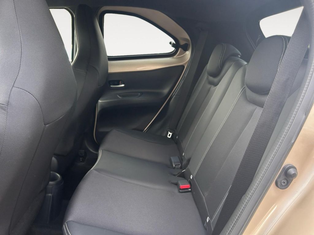 Fahrzeugabbildung Toyota Aygo X Air Explore