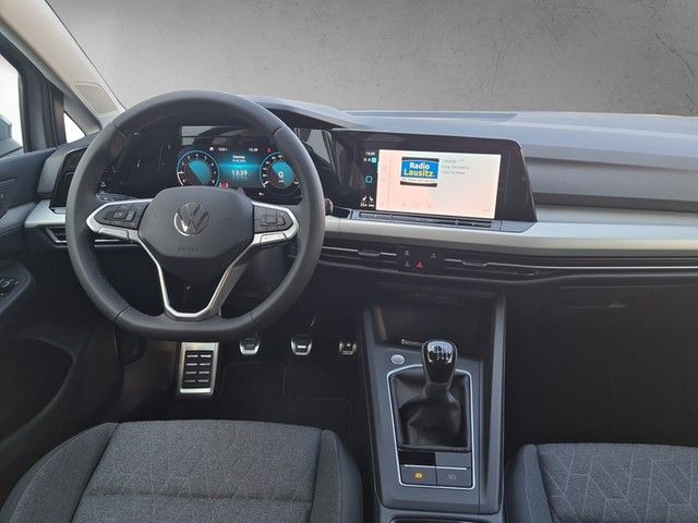 Fahrzeugabbildung Volkswagen Golf VIII TSI Move Kamera Navi LED VC