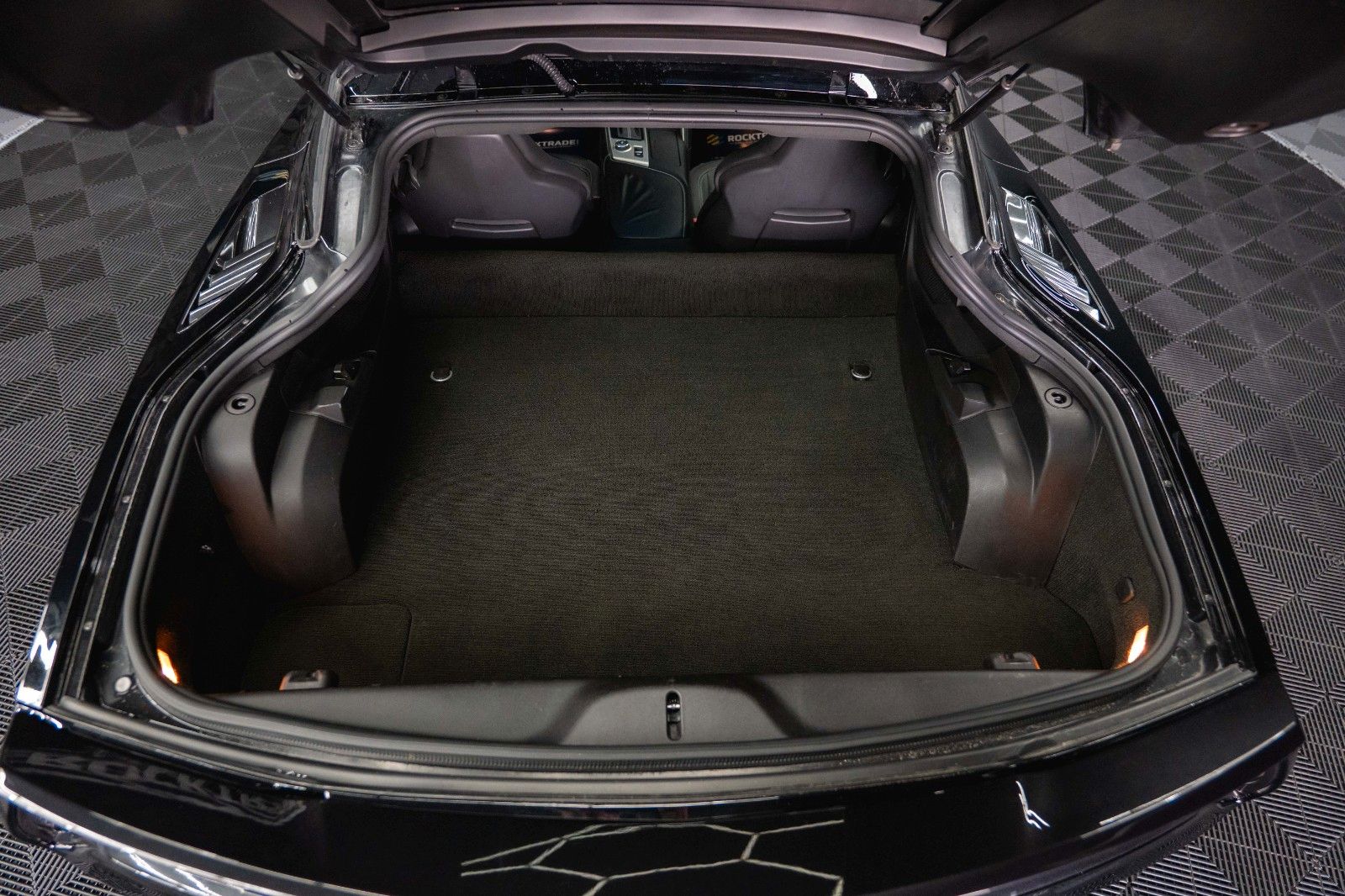 Fahrzeugabbildung Corvette C7 6.2 V8 Stingray Z06-Design Targa Performance