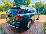 Volvo XC90 D5 AWD Geartronic Momentum Momentum - Volvo XC90: Momentum