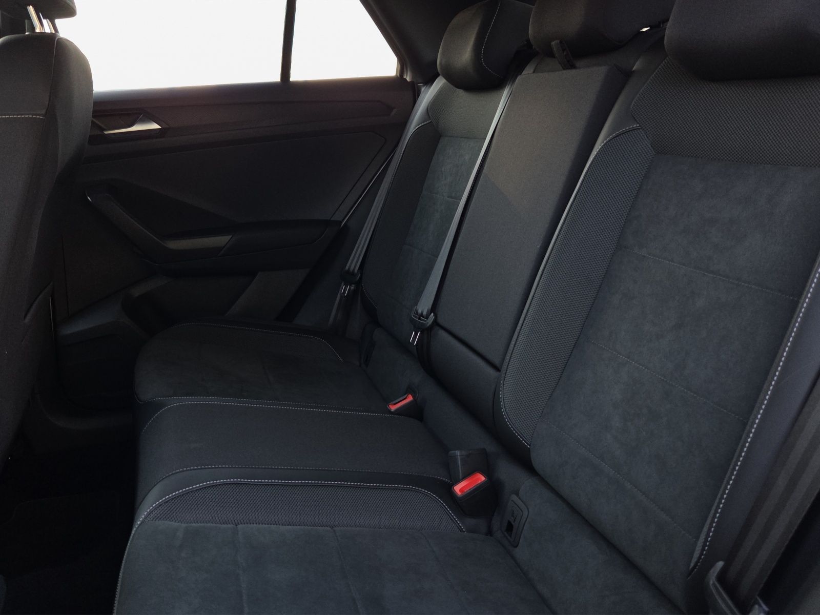 Volkswagen T-Roc - Bild 18
