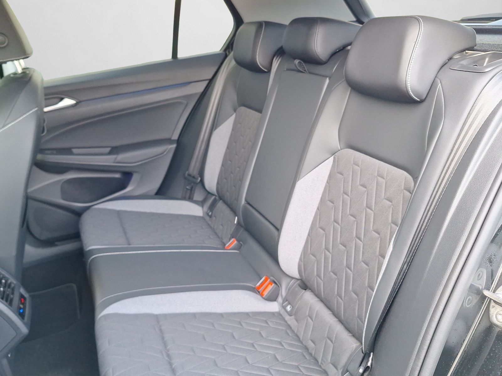 Volkswagen Golf - Bild 15