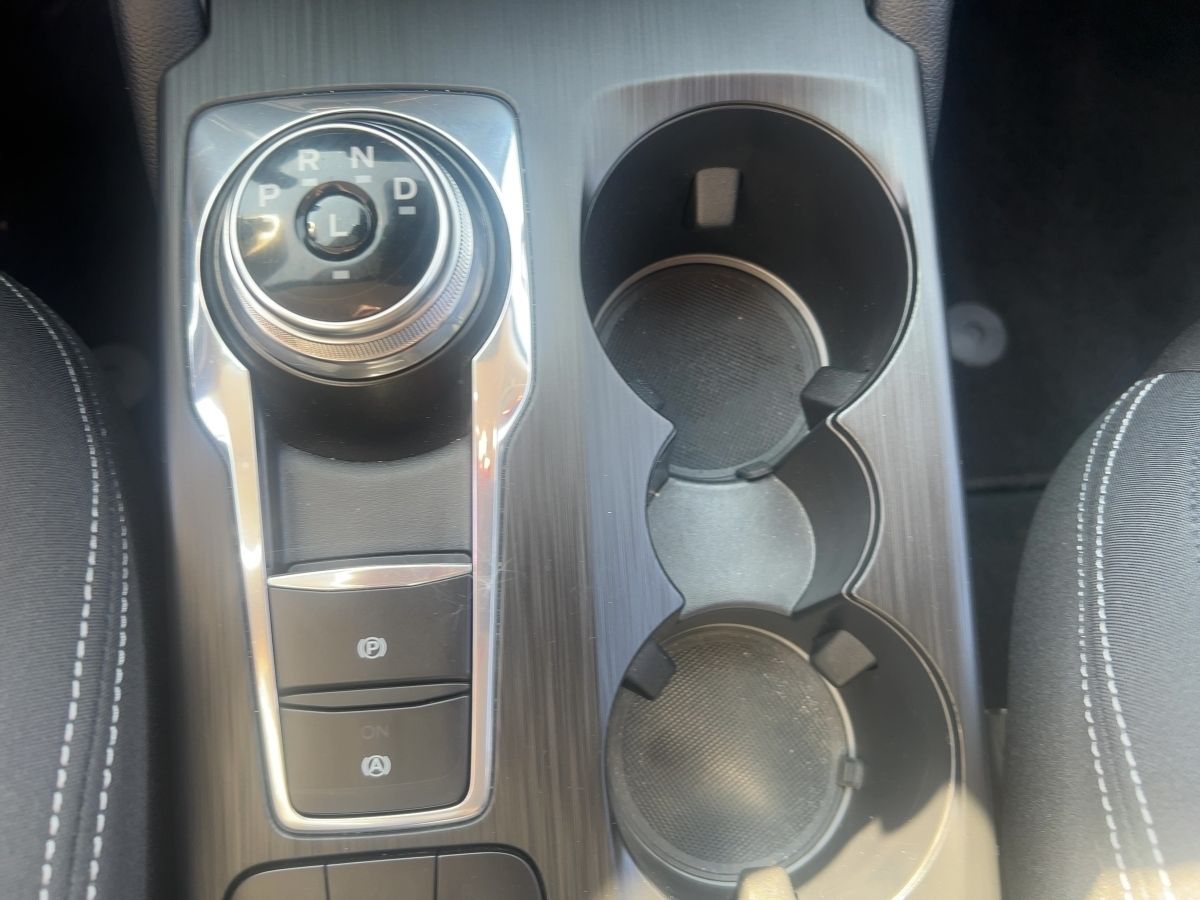 Fahrzeugabbildung Ford Focus Titanium 1.5 Eco Boost Kamera ACC