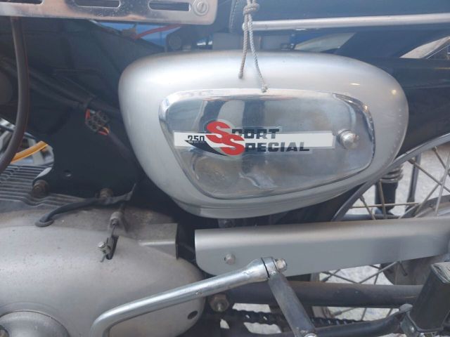 Benelli BENELLI 250 SPORT SPECIAL