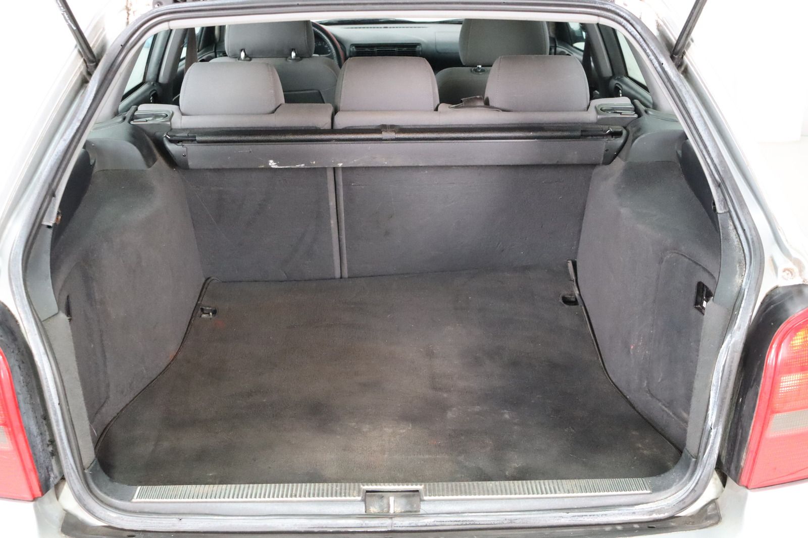 Fahrzeugabbildung Audi A4 1.8 Avant 5V * Klimaautomatik