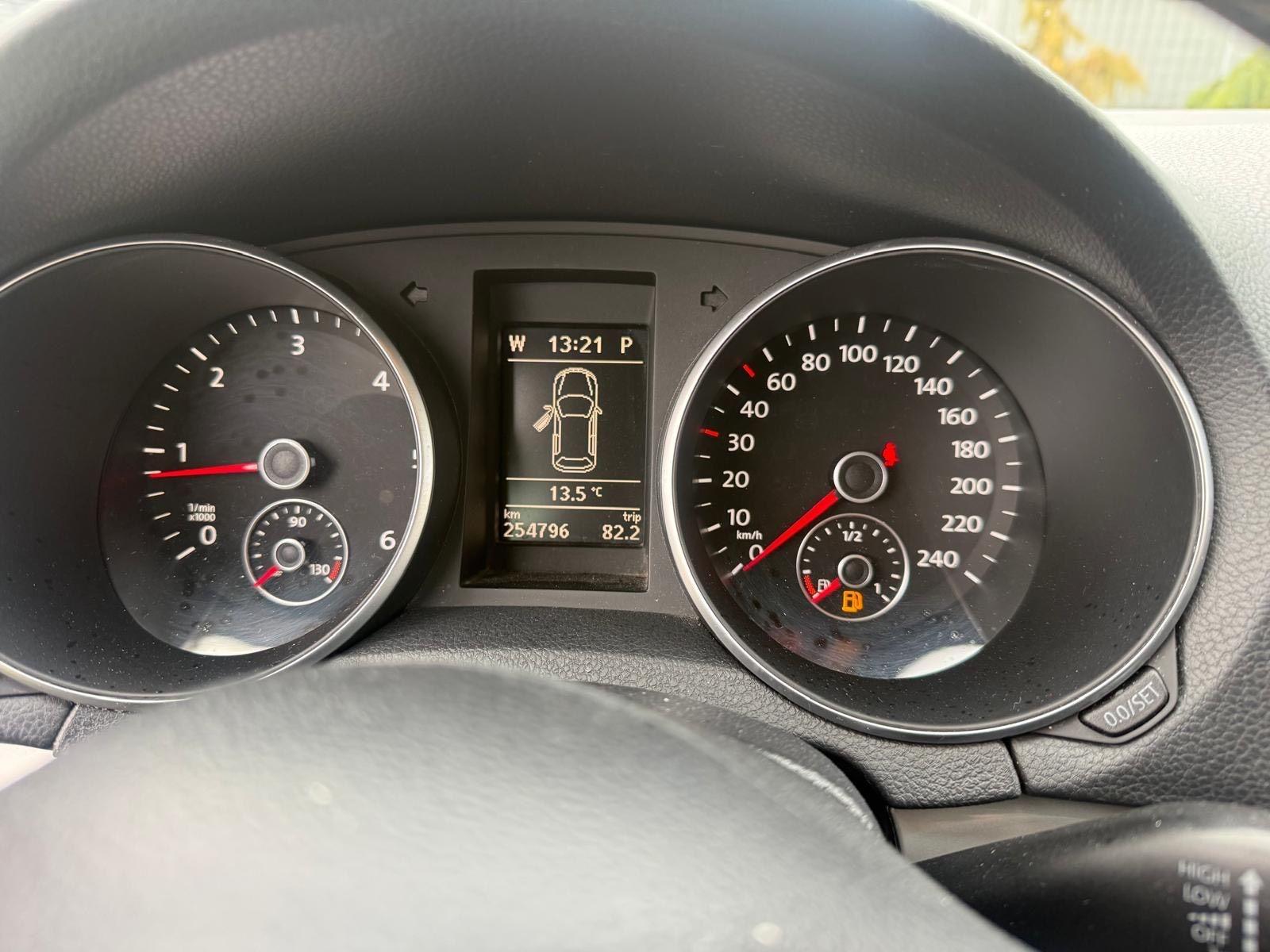 Volkswagen Golf 2012 — photo 10