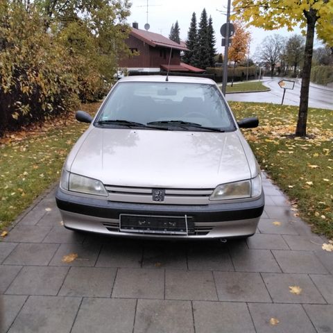 Peugeot 306  AUTOMATIK  MIT  H KENNZEICHEN   !!