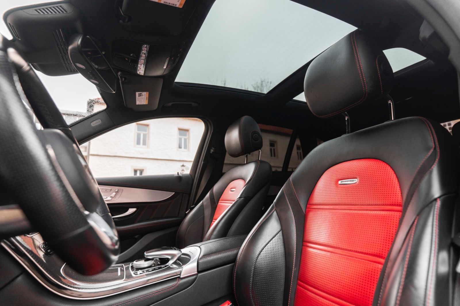 Fahrzeugabbildung Mercedes-Benz GLC 63 AMG 4MATIC BURMESTER ACC 360° NIGHT KAM