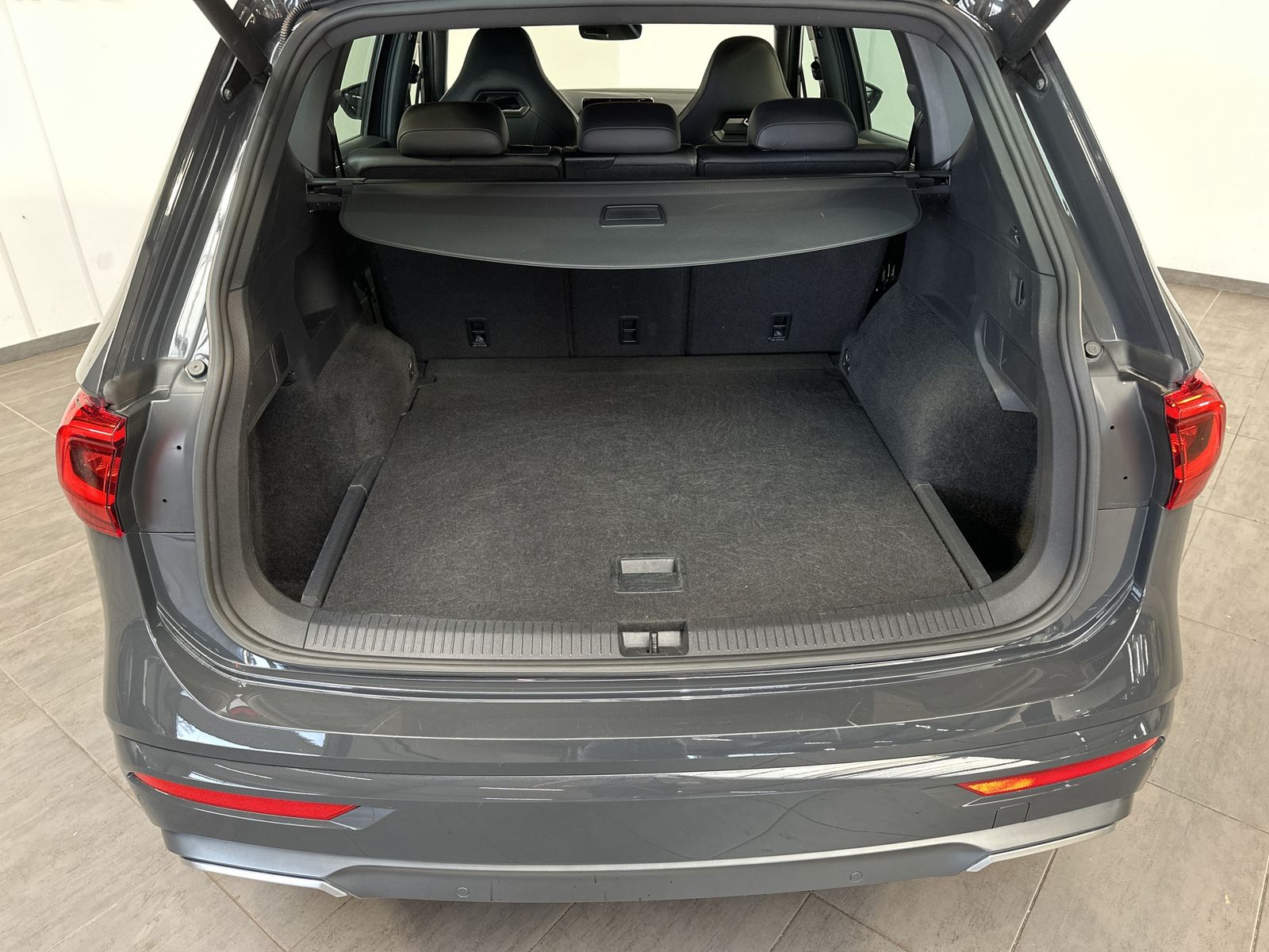 Fahrzeugabbildung SEAT Tarraco 2.0 TDI DSG FR NAV+LED+VCOCK+KAM+CARPLAY