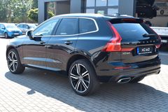 Fahrzeugabbildung Volvo XC60 D5 AWD R-Design*LUFT*B&W*ACC*AHK*HEICO