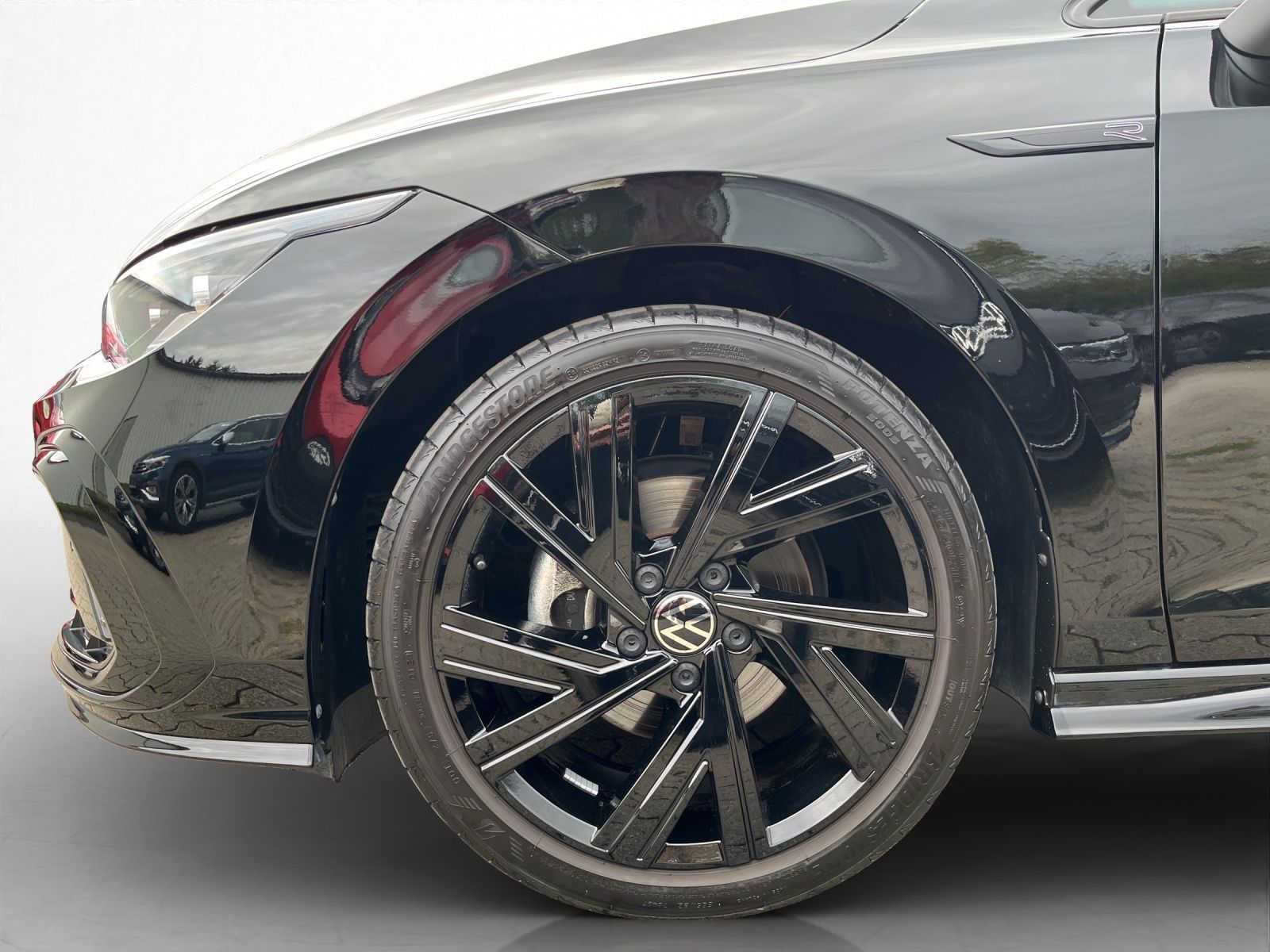 Volkswagen Golf - Bild 12