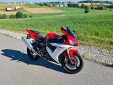 Yamaha R1 RN09 - Offers