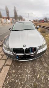 BMW 318i 2,0 Automatik - BMW in Erfurt: 3.0
