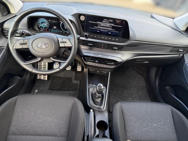 Fahrzeugabbildung Hyundai BAYON Intro Edition 2WD +NAVI+KLIMA+RFK+PDC+SHZ+