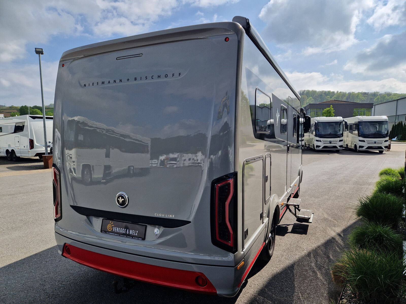 Fahrzeugabbildung Niesmann + Bischoff iSmove 6.9 E
