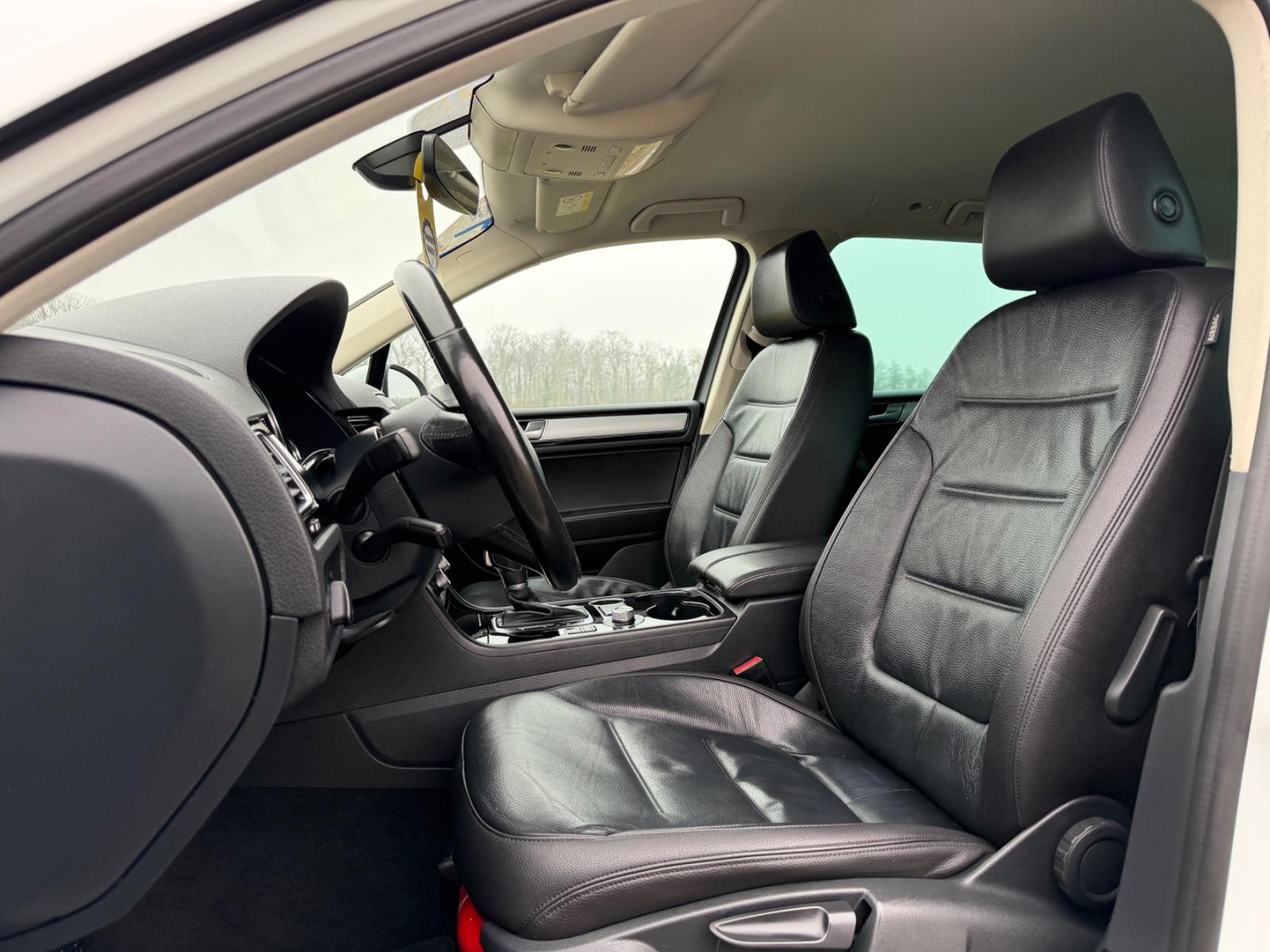 Volkswagen Touareg V6 TDI 4Motion GARATIE SERVIVE  TÜV NEU