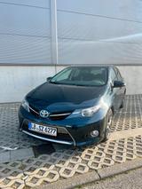 Toyota Auris 2014 - Toyota Auris Gebrauchtwagen in Stuttgart