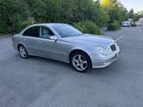 Mercedes-Benz E 240 AVANTGARDE - gebrauchte Mercedes-Benz E 240 aus dem Jahr 2003