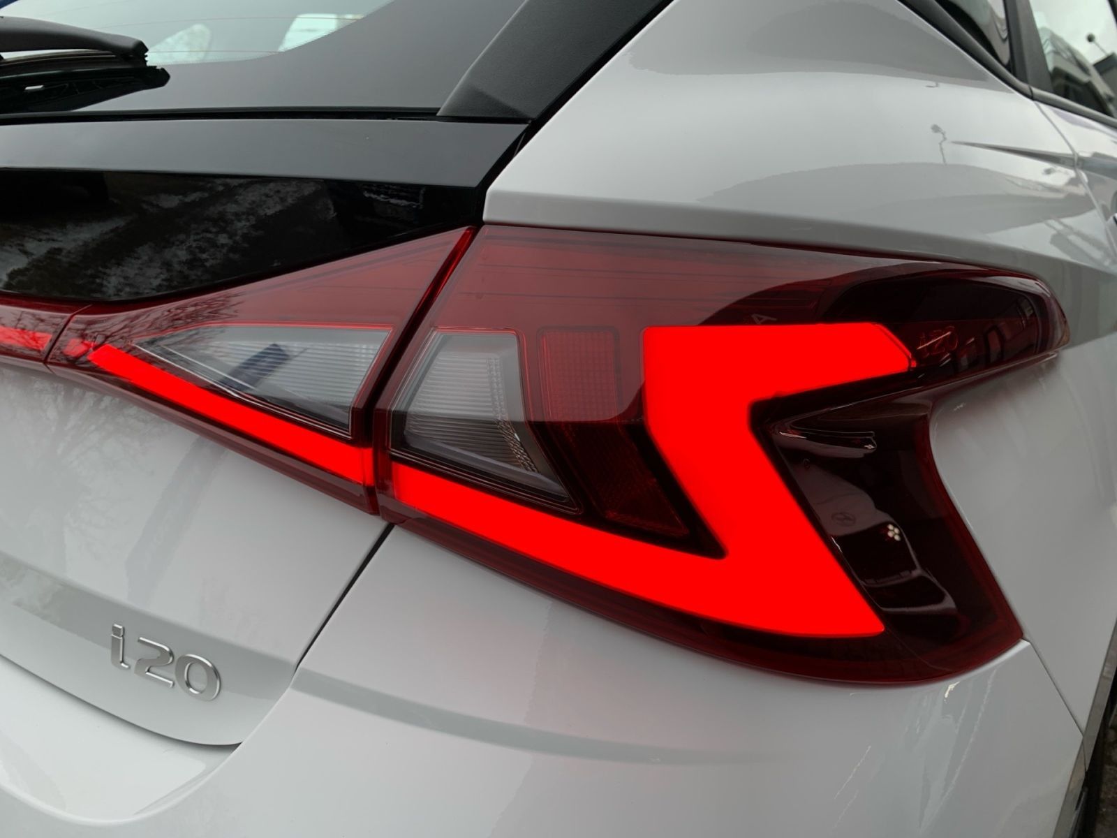 Fahrzeugabbildung Hyundai i20 1.0 T-GDI Trend Navi LED BOSE 1Hd