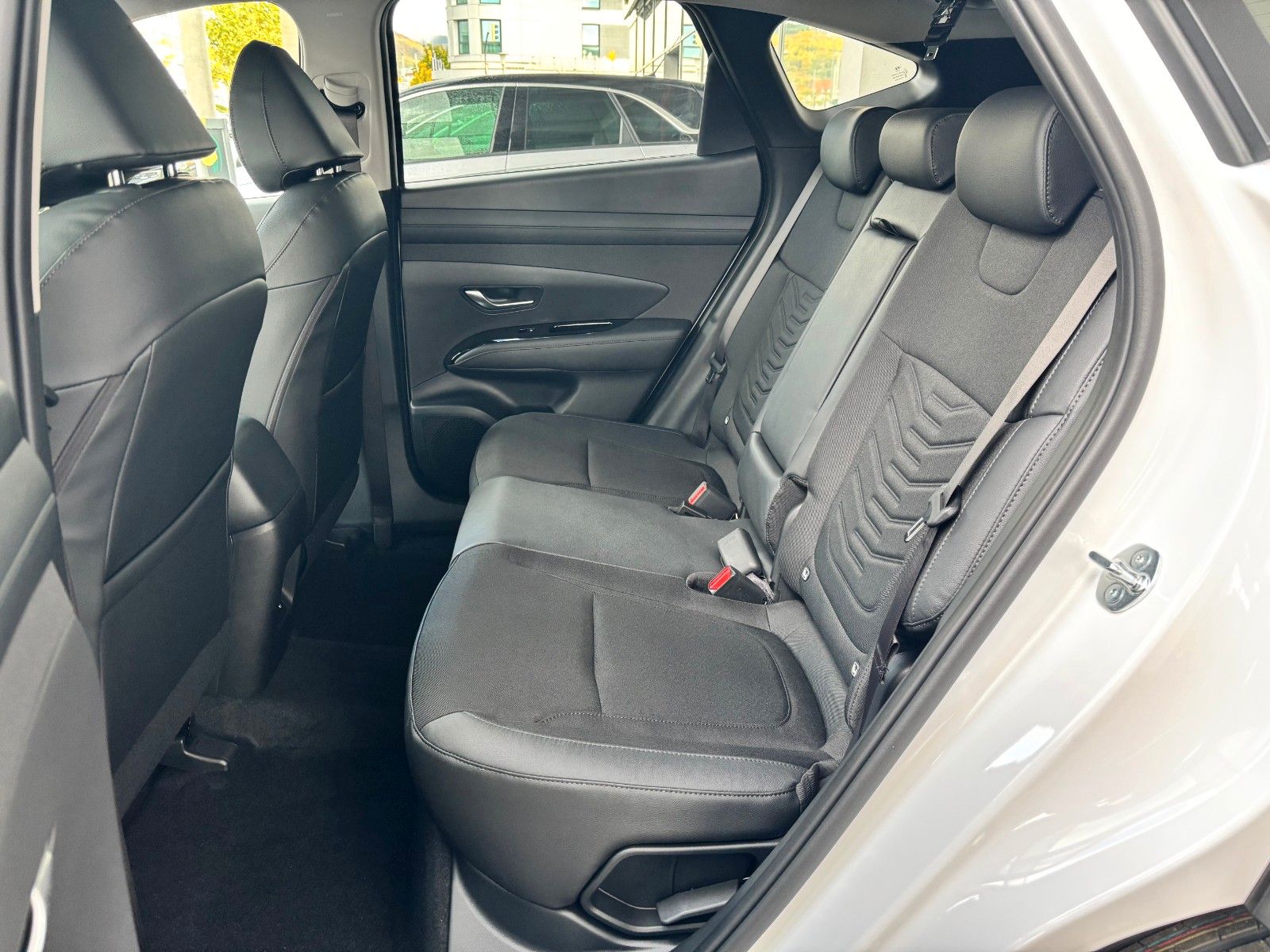 Fahrzeugabbildung Hyundai Tucson Trend PHEV 252PS Navi/Kamera!