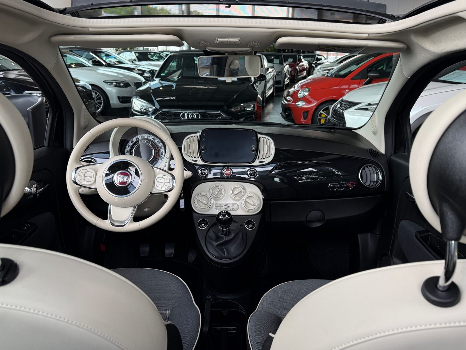 Fahrzeugabbildung Fiat 500C Lounge NAVI PDC ALU