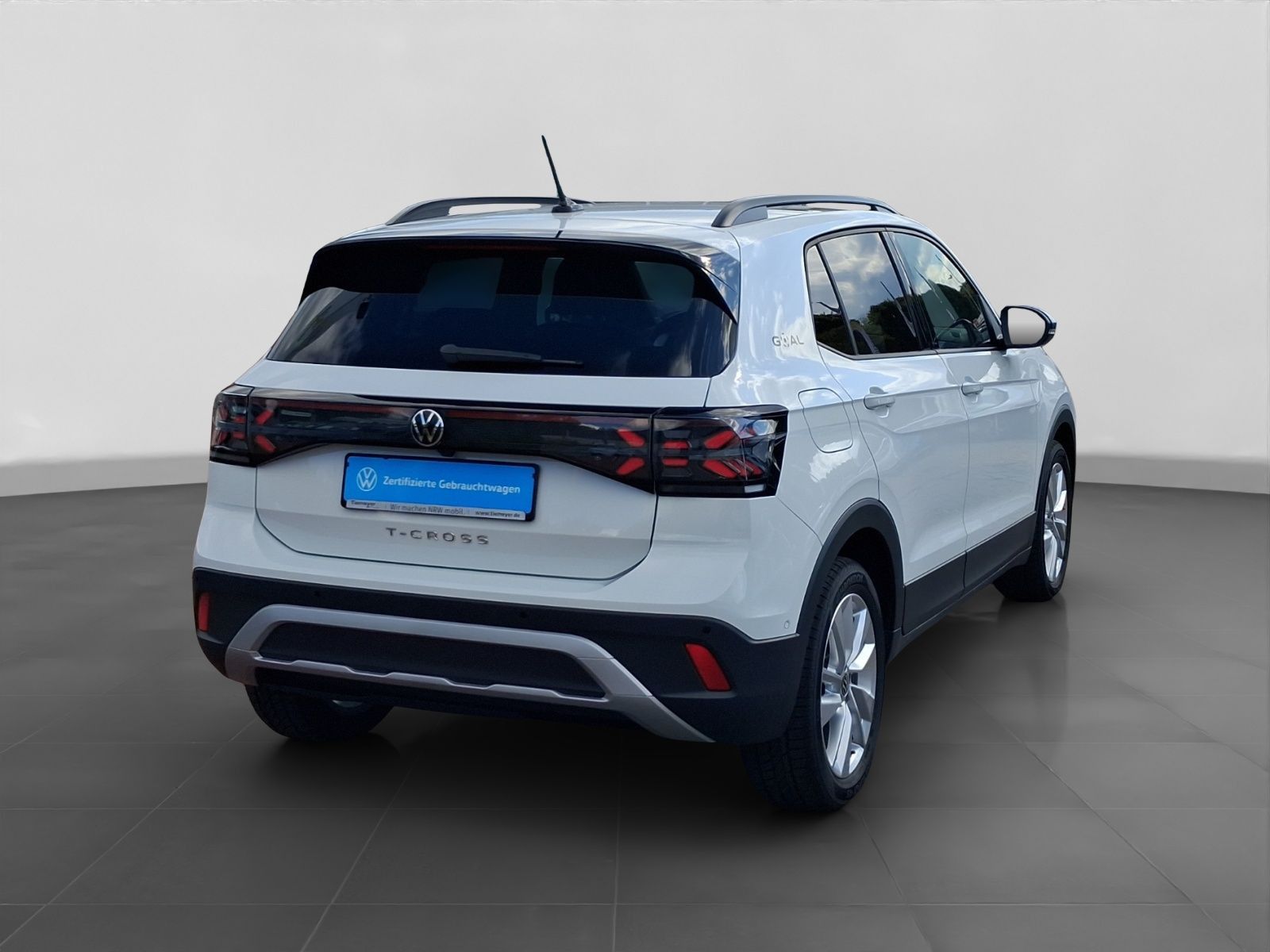 Volkswagen T-Cross 1.5 TSI DSG GOAL LM17 MATRIX AHK ASSIST foto 3