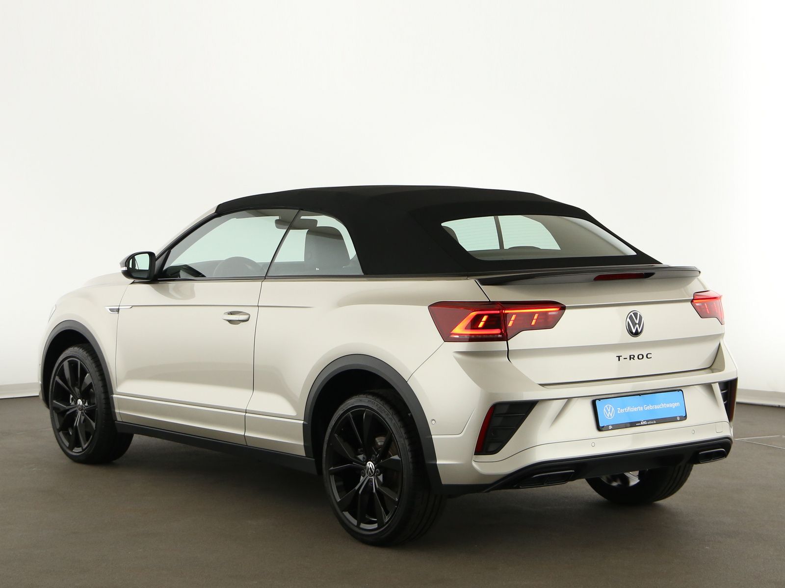 Volkswagen T-Roc - Bild 8