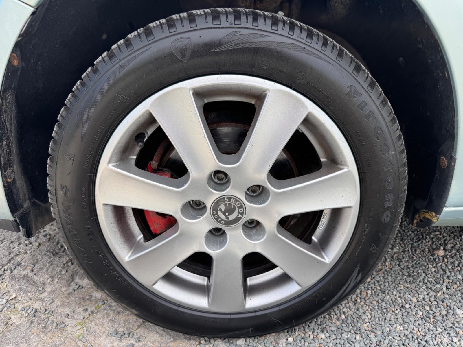 Skoda Fabia 2009 — photo 15
