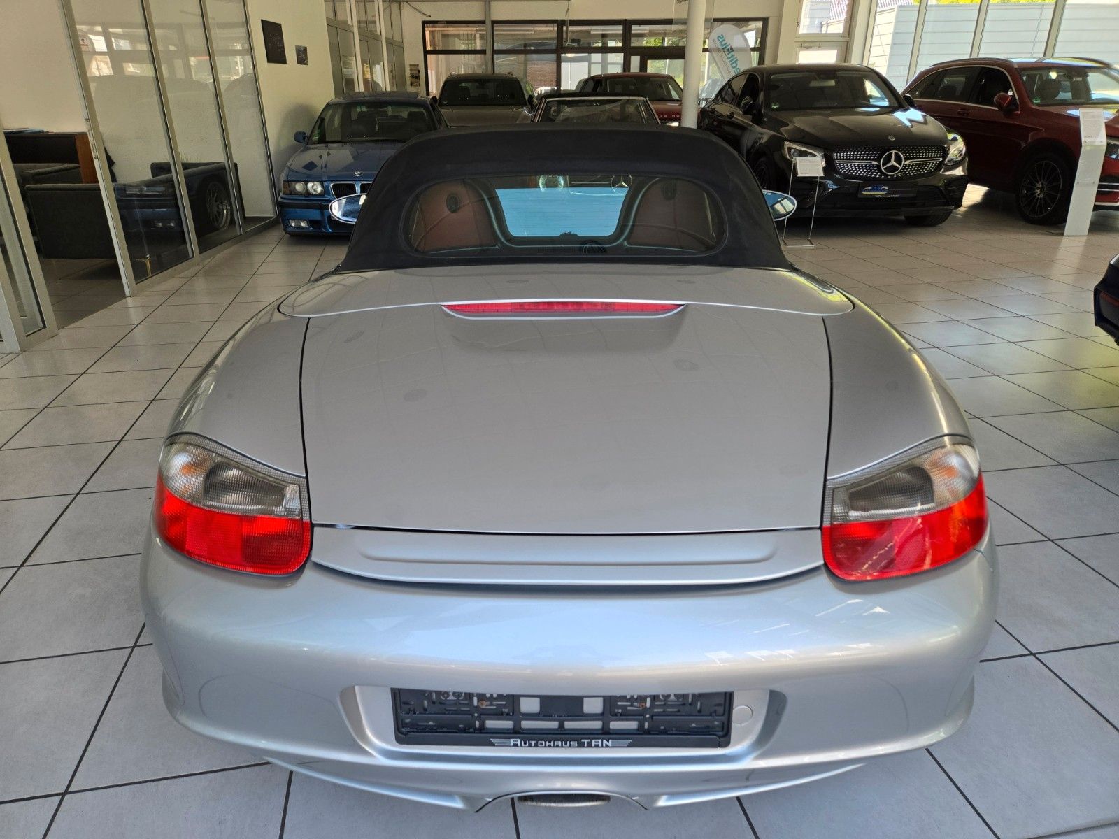Fahrzeugabbildung Porsche Boxster 2.7
