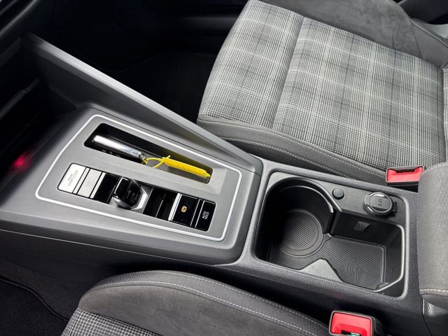 Golf VIII GTD 2.0 TDI DSG BLACKSTYLE LED+KAM+NAV