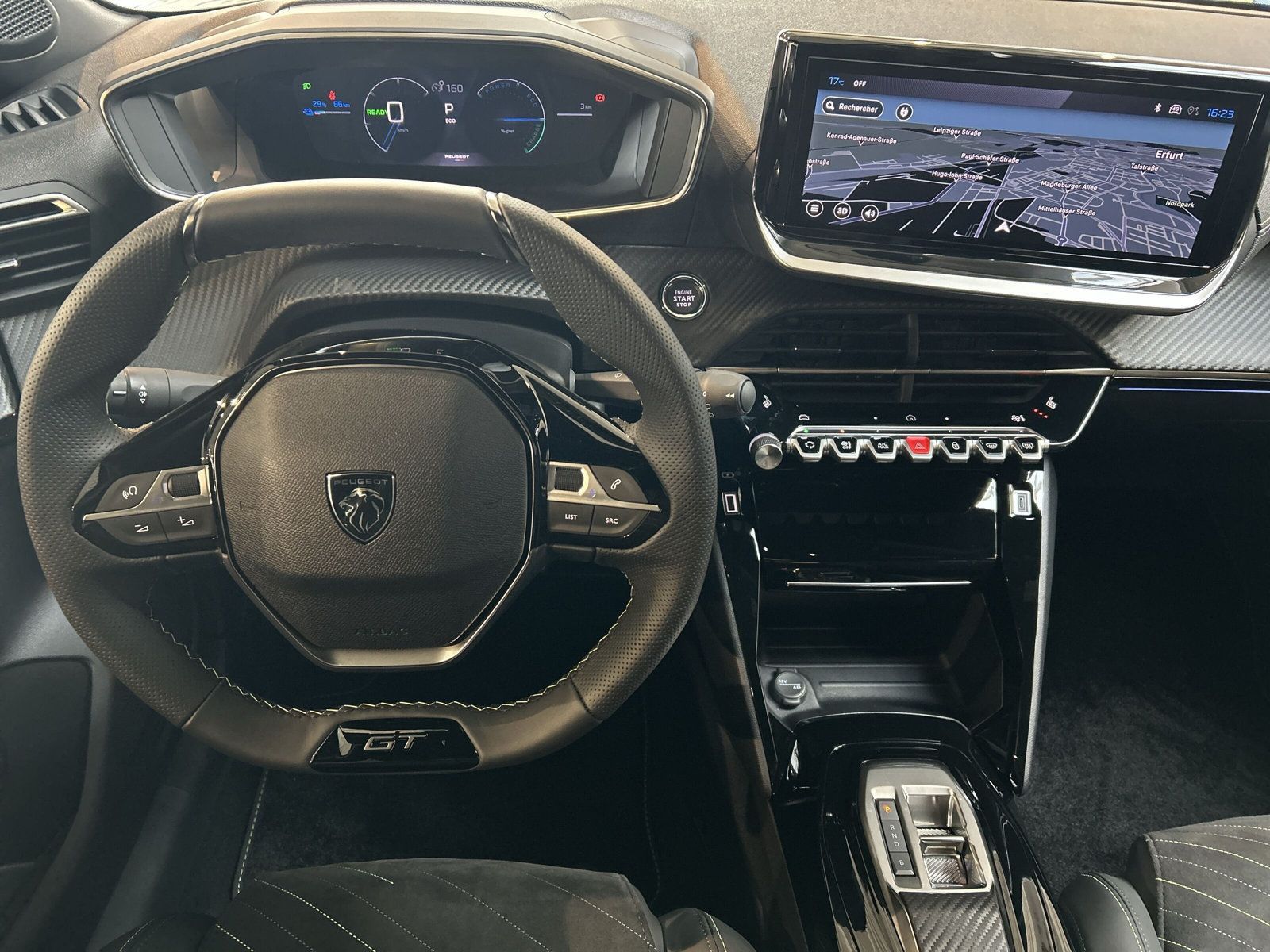 Peugeot 208 - Bild 11