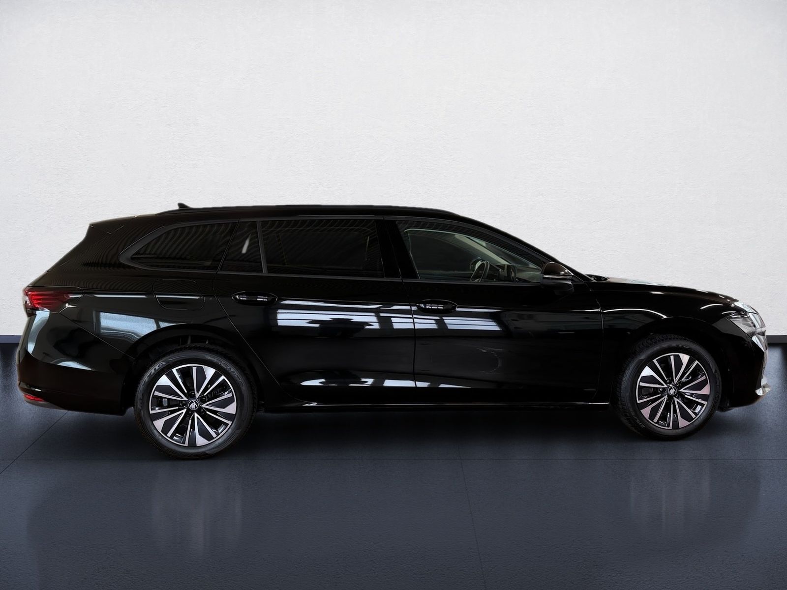 Skoda Superb - Bild 7
