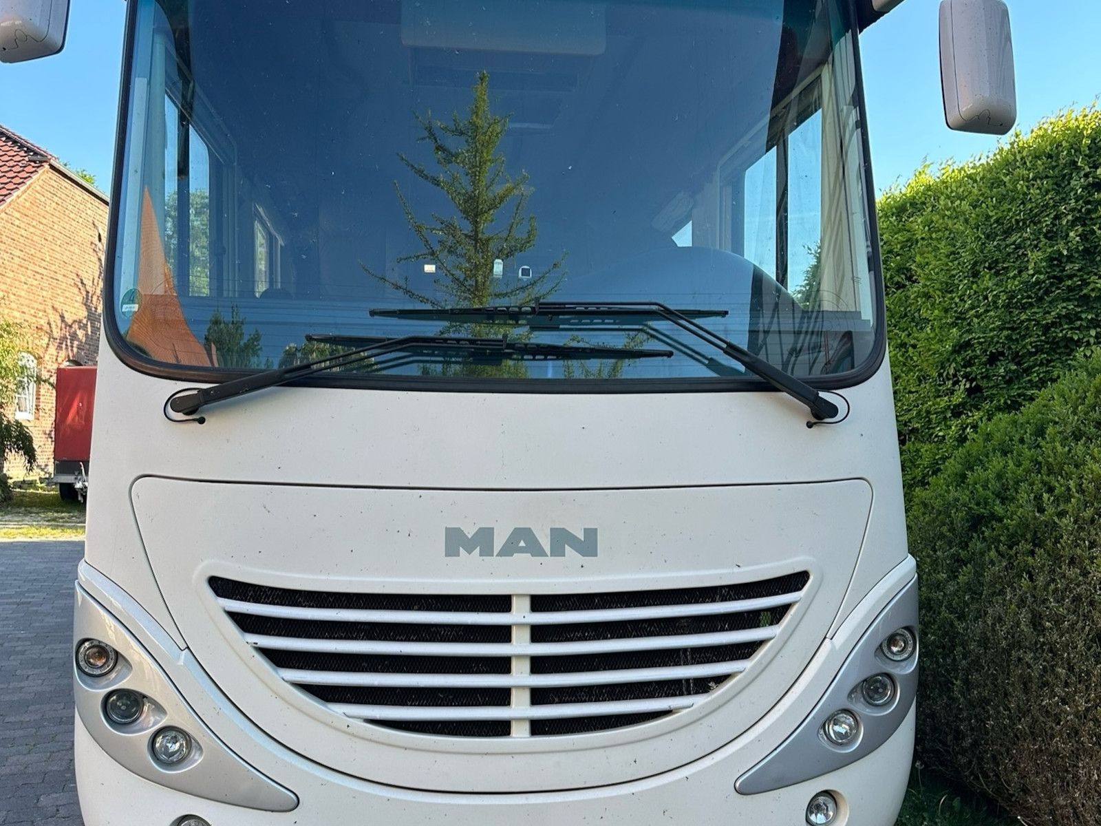 Fahrzeugabbildung Concorde Charisma 890 LS MAN TGL 02
