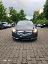 Opel Insgnia  Ecko. 2ü15  Dizel  2.0 .140 ps. - Opel Vectra mit Diesel-Antrieb: 2.2