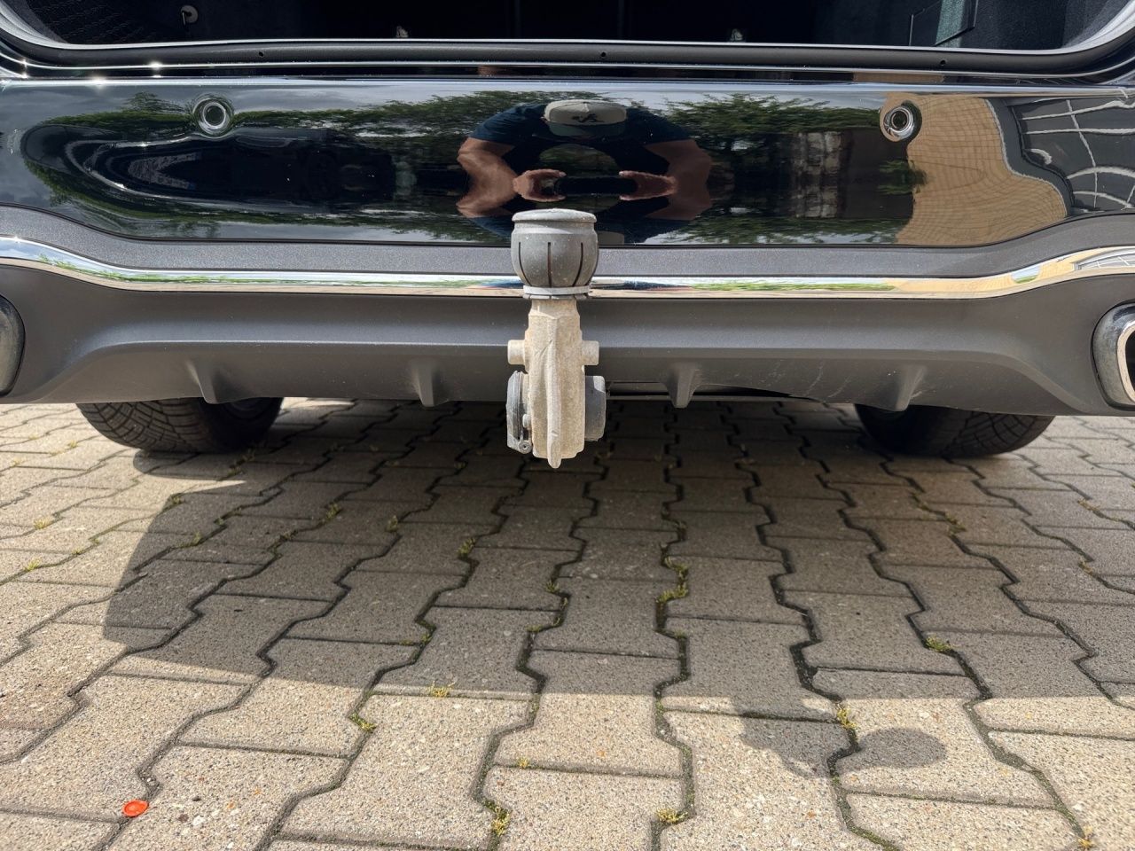 Fahrzeugabbildung Mercedes-Benz C 300 d T AMG+AHK+DISTRONIC+CARPLAY+AMBIENT+LED+