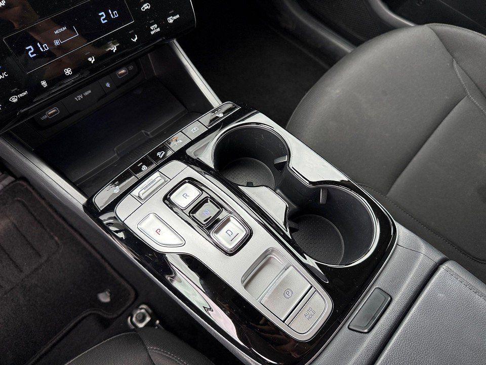Fahrzeugabbildung Hyundai TUCSON HEV 1.6T TREND 1HD GARANTIE ASSIST-P ELHK