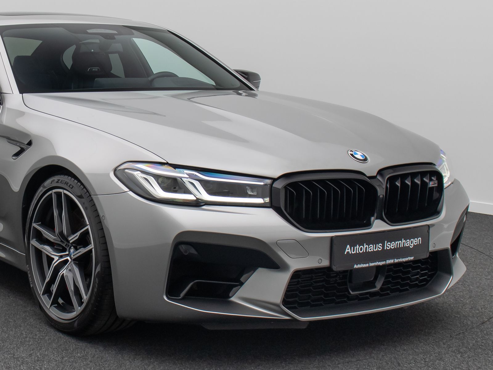 Fahrzeugabbildung BMW M5 Competition Laser 360°DAB SoftCl Glasdach AHK