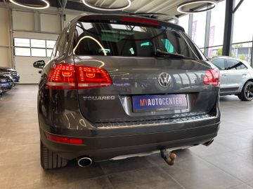 Volkswagen Touareg 4.2 TDI 4-Motion DSG *NAVI*ACC*AHK*LED*