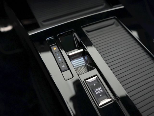 Astra L ST ULTIMATE AT+LED MATRIX+NAVI+360 GRAD 